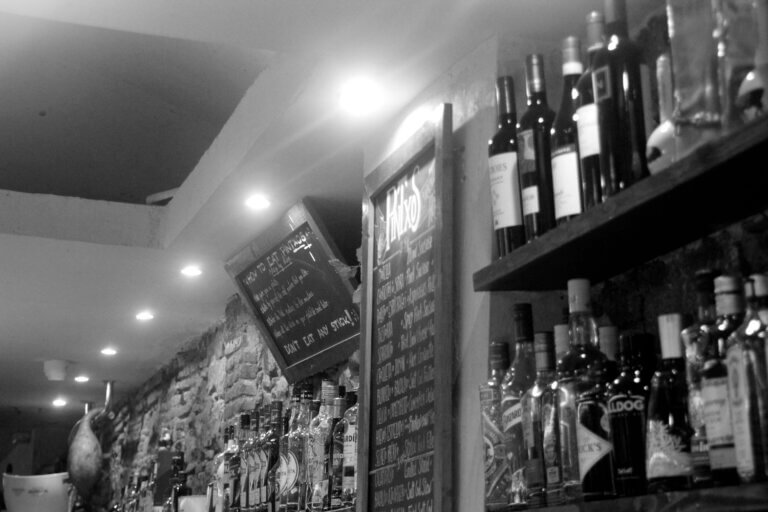 cocktail bar barcelona