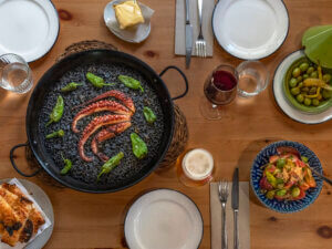 restaurants open late barcelona